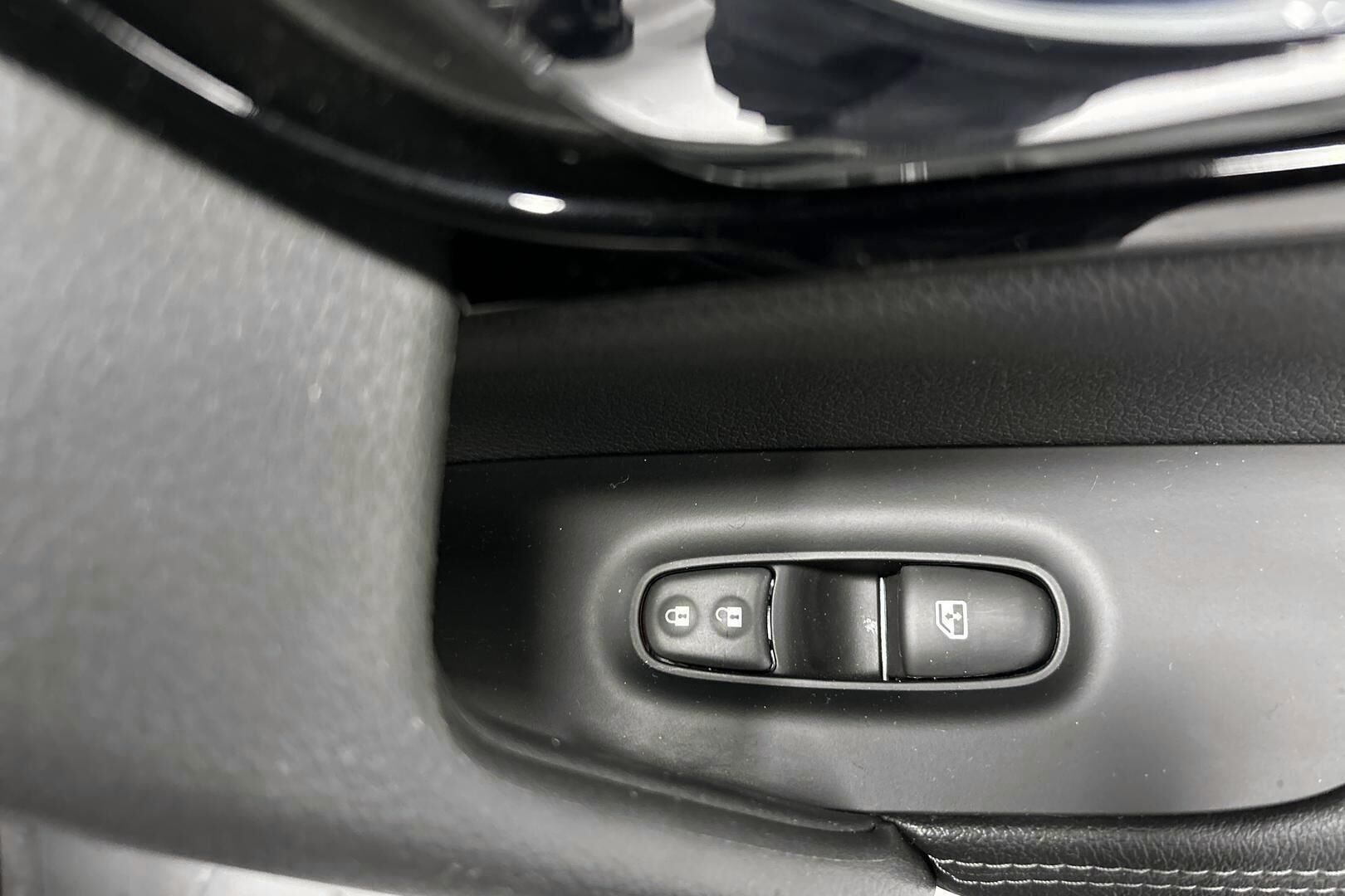 Nissan Qashqai iso kuva 29