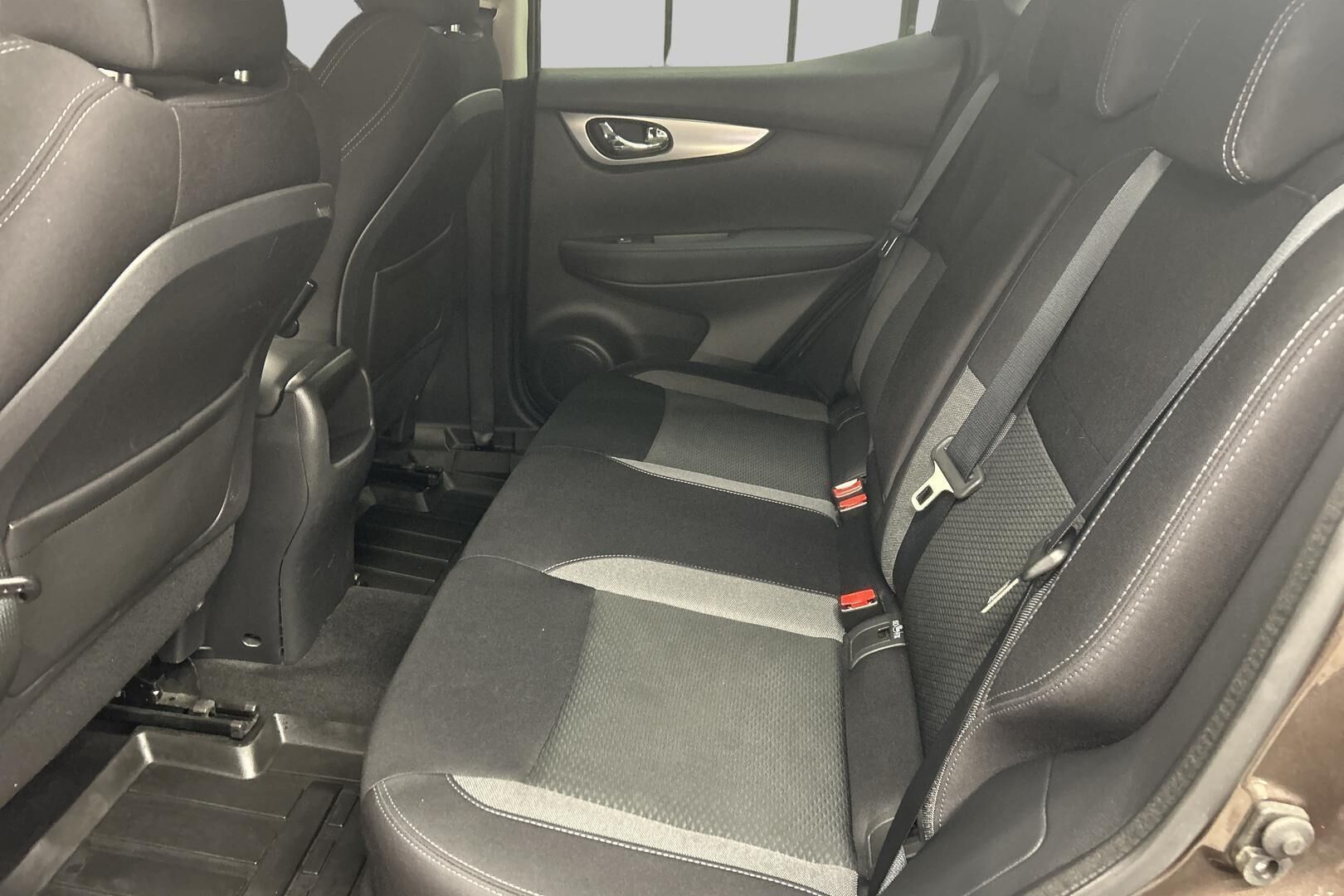 Nissan Qashqai iso kuva 22