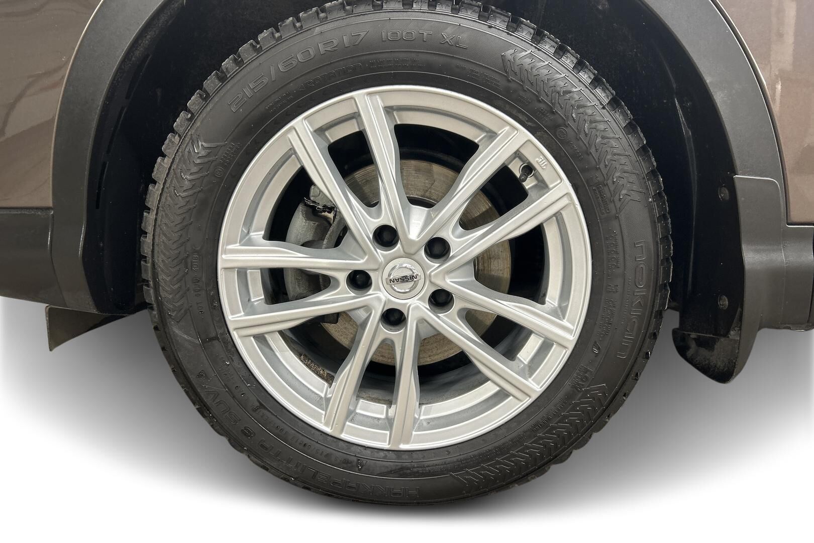 Nissan Qashqai iso kuva 6