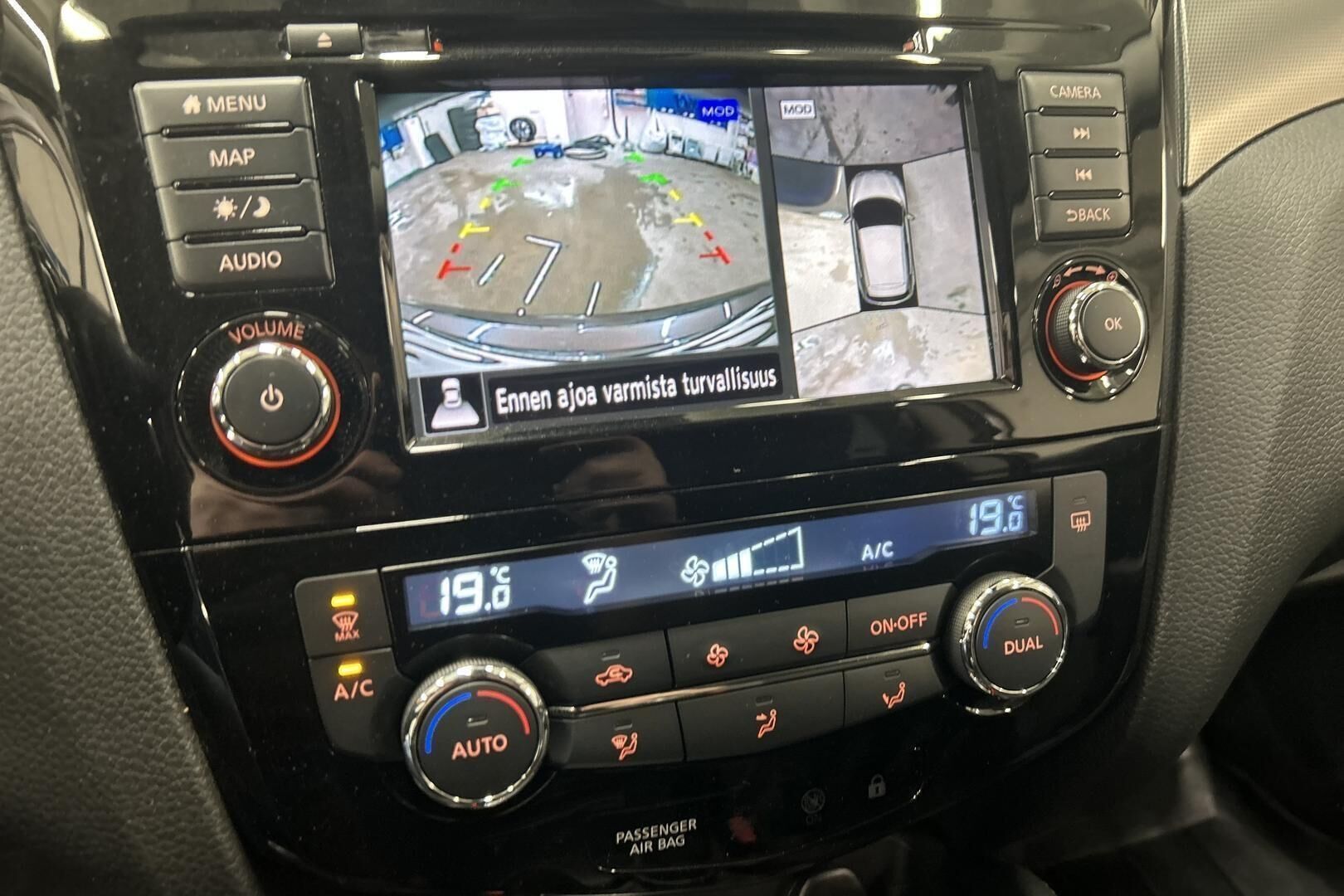 Nissan Qashqai iso kuva 12