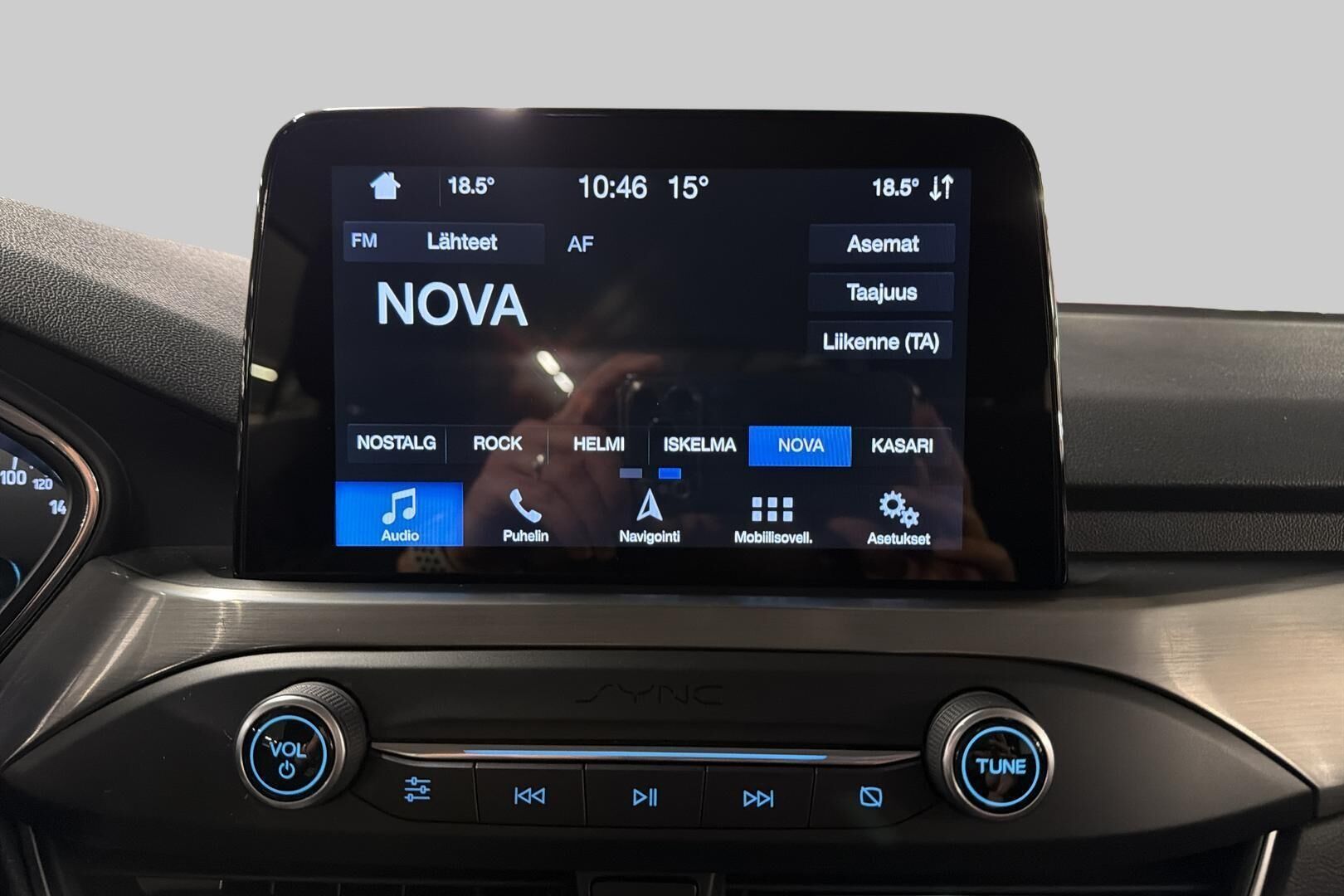 Ford Focus iso kuva 19