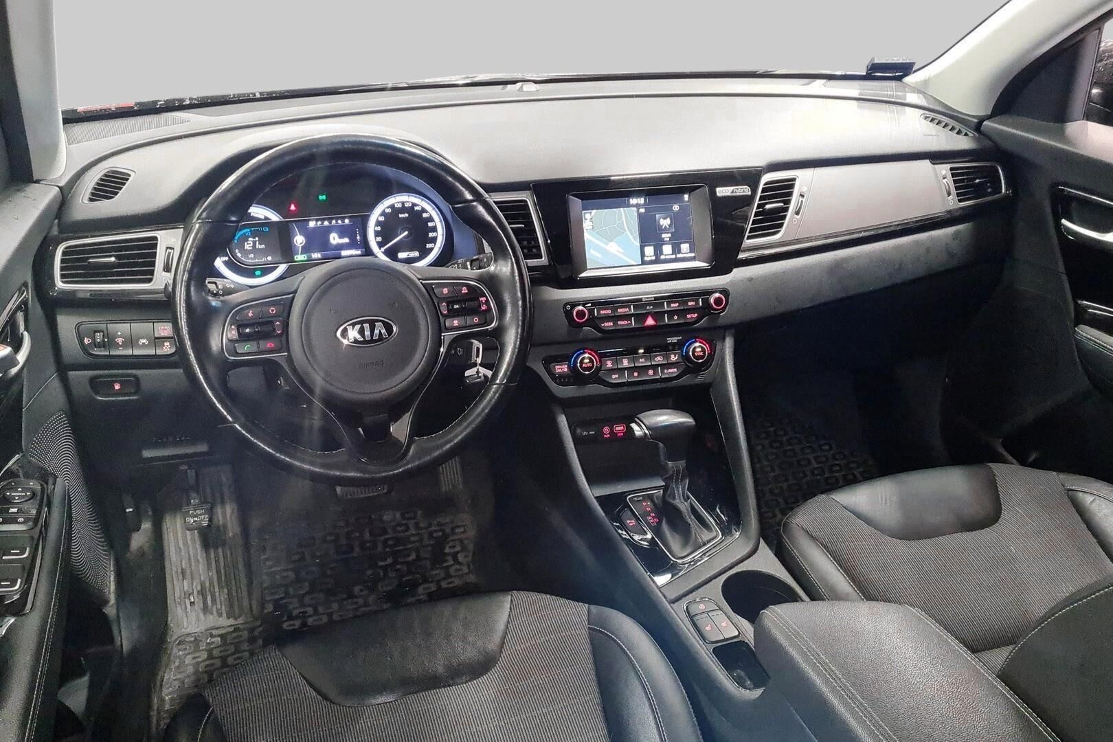 Kia Niro iso kuva 1