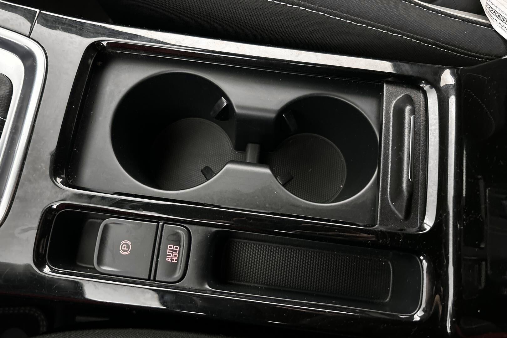 Kia ProCeed iso kuva 21