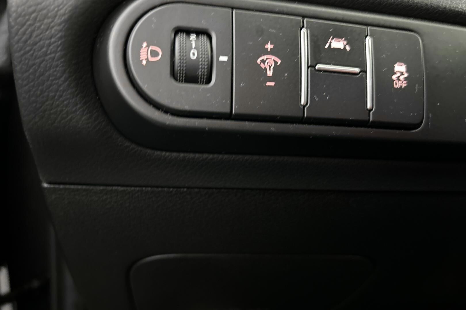 Kia ProCeed iso kuva 24