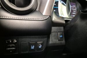 Toyota RAV4 esikatselu 22