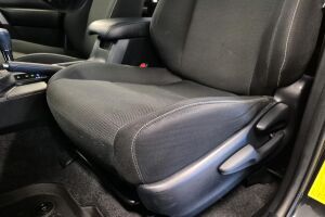 Toyota RAV4 esikatselu 23