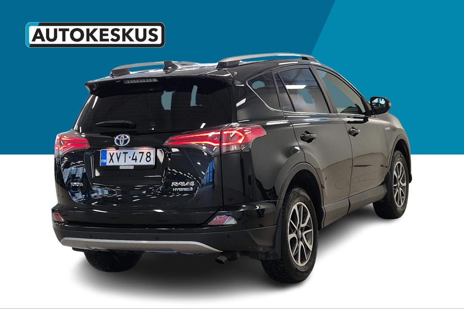 Toyota RAV4 iso kuva 5