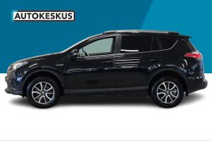 Toyota RAV4 esikatselu 8