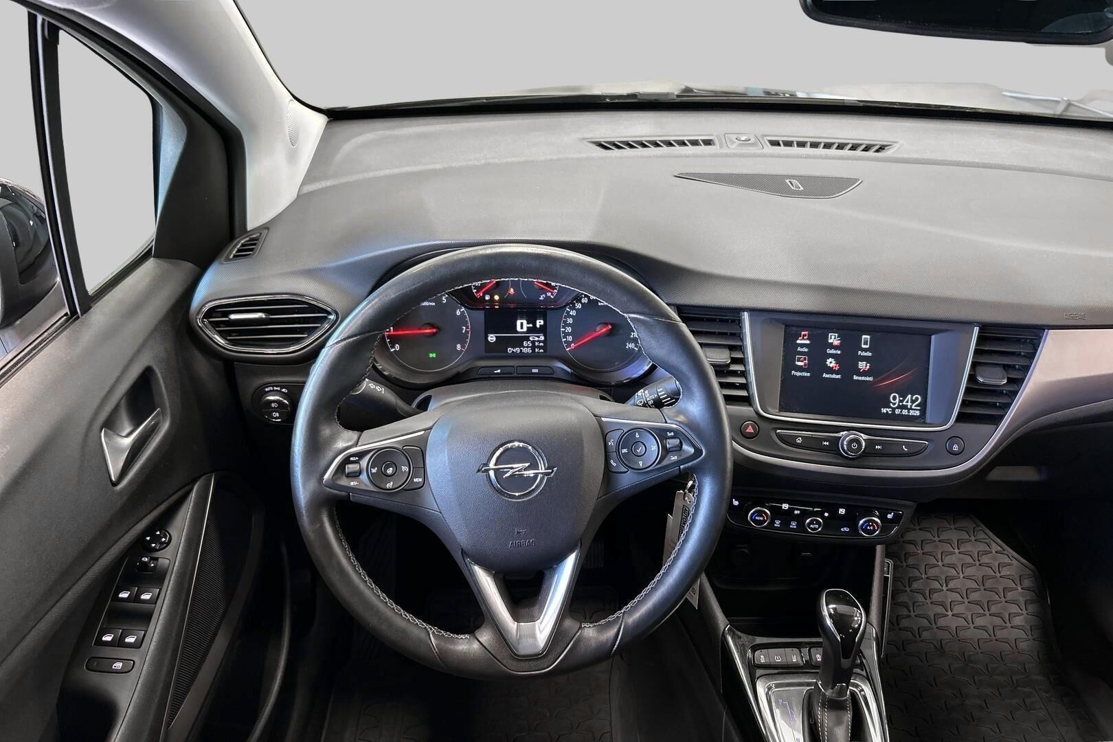 Opel Crossland X iso kuva 25