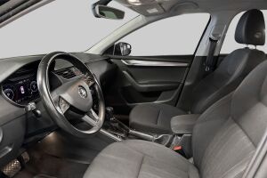 Skoda Octavia esikatselu 9