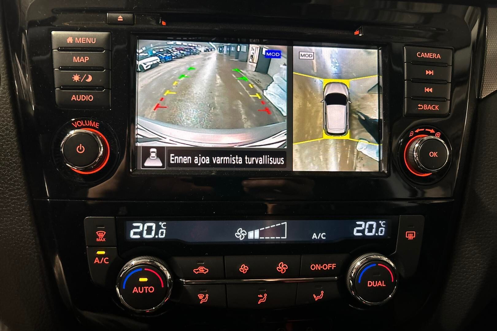 Nissan Qashqai iso kuva 17