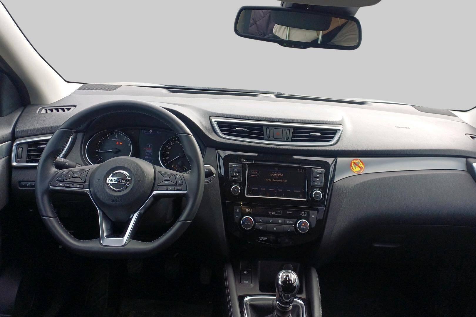 Nissan Qashqai iso kuva 2