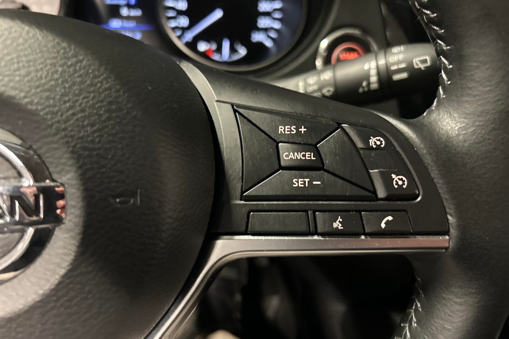 Nissan Qashqai iso kuva 23