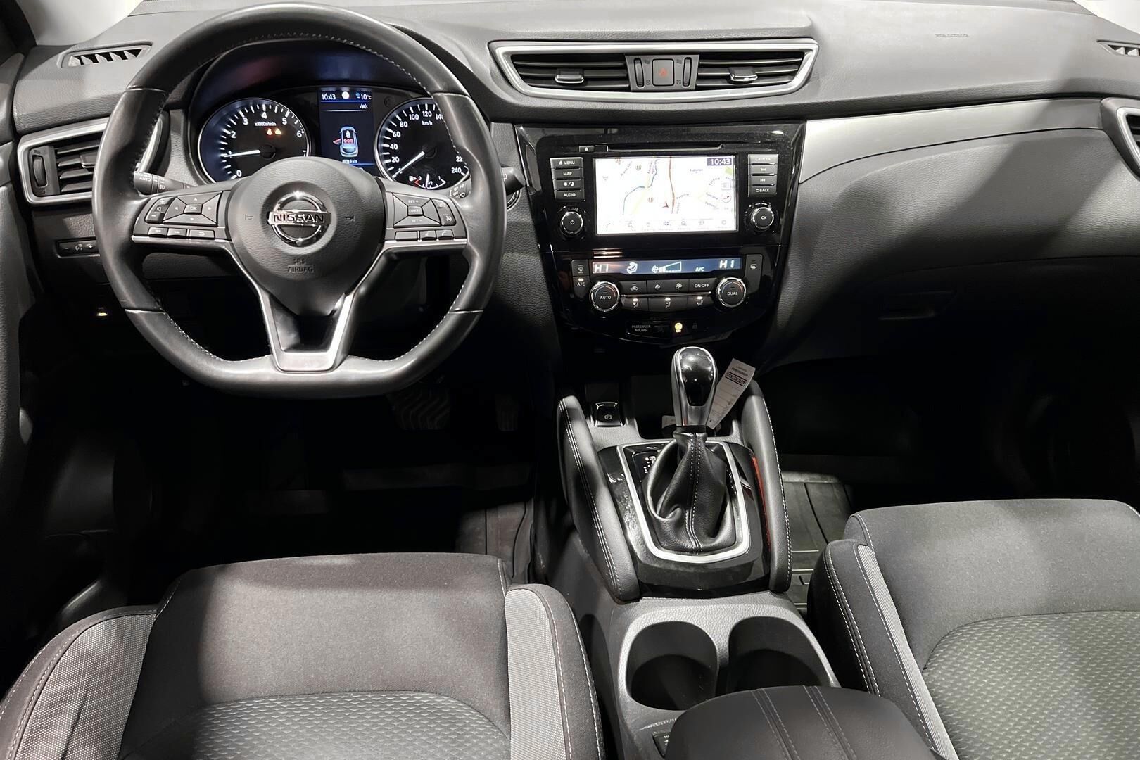 Nissan Qashqai iso kuva 10