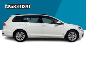 Volkswagen Golf esikatselu 4