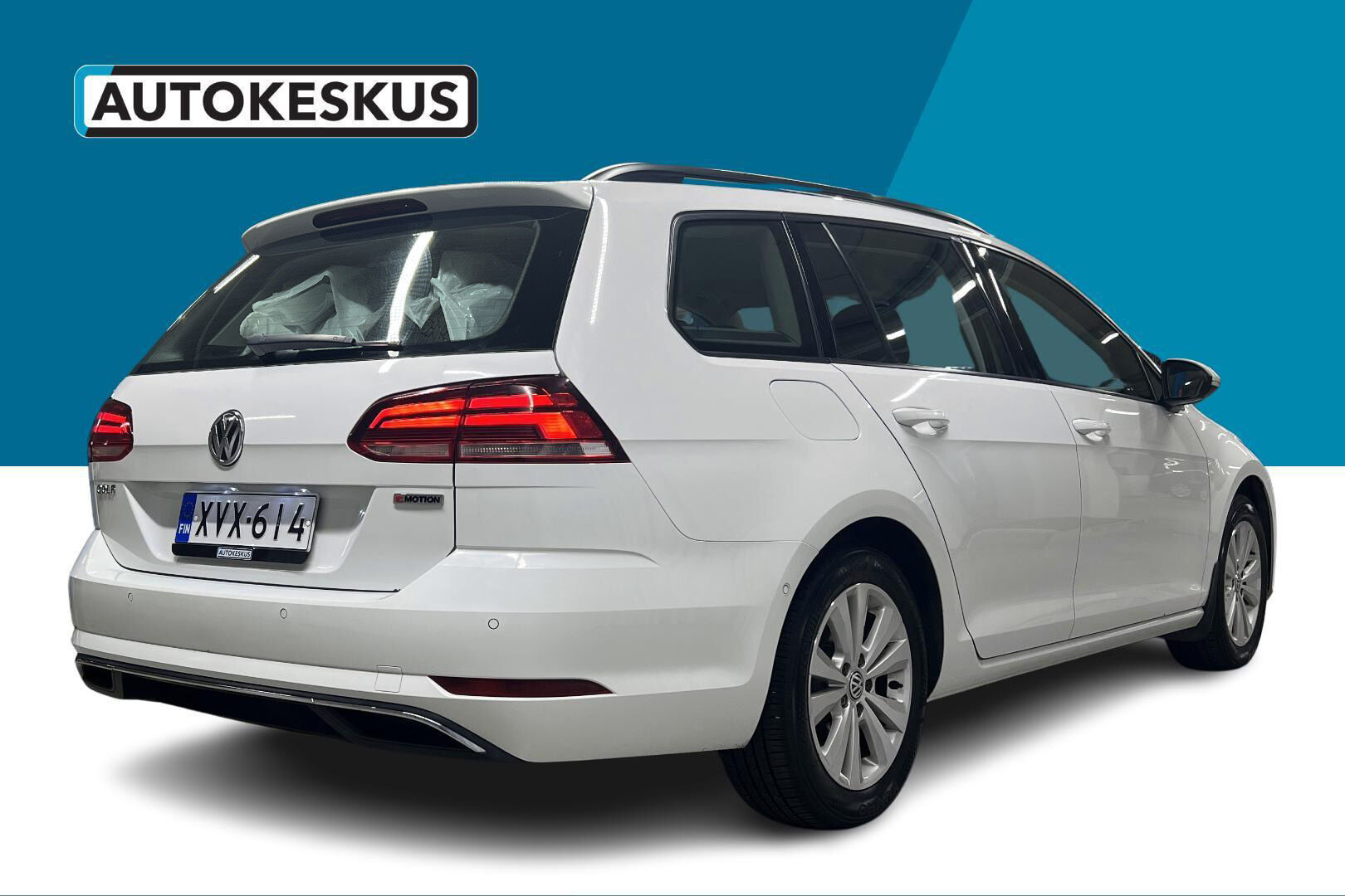 Volkswagen Golf iso kuva 5