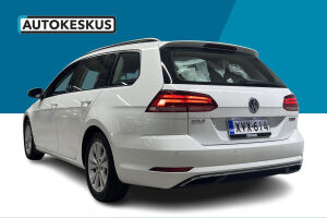 Volkswagen Golf esikatselu 7