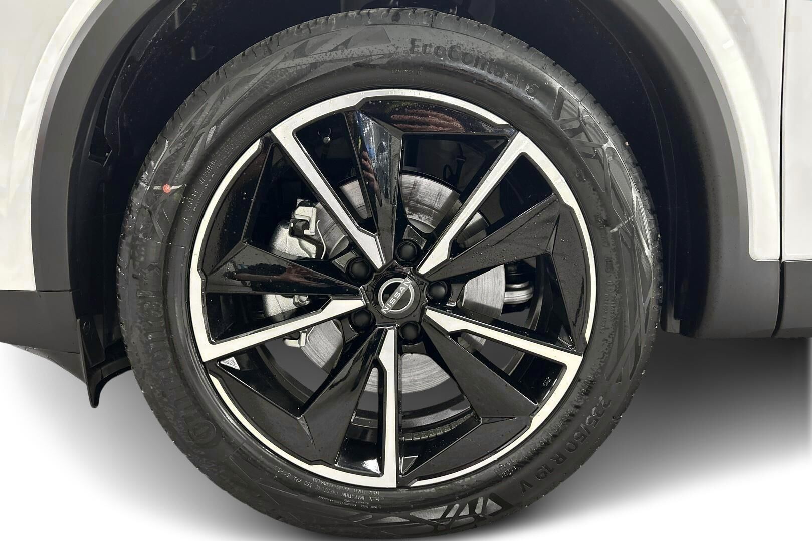 Nissan Qashqai iso kuva 11