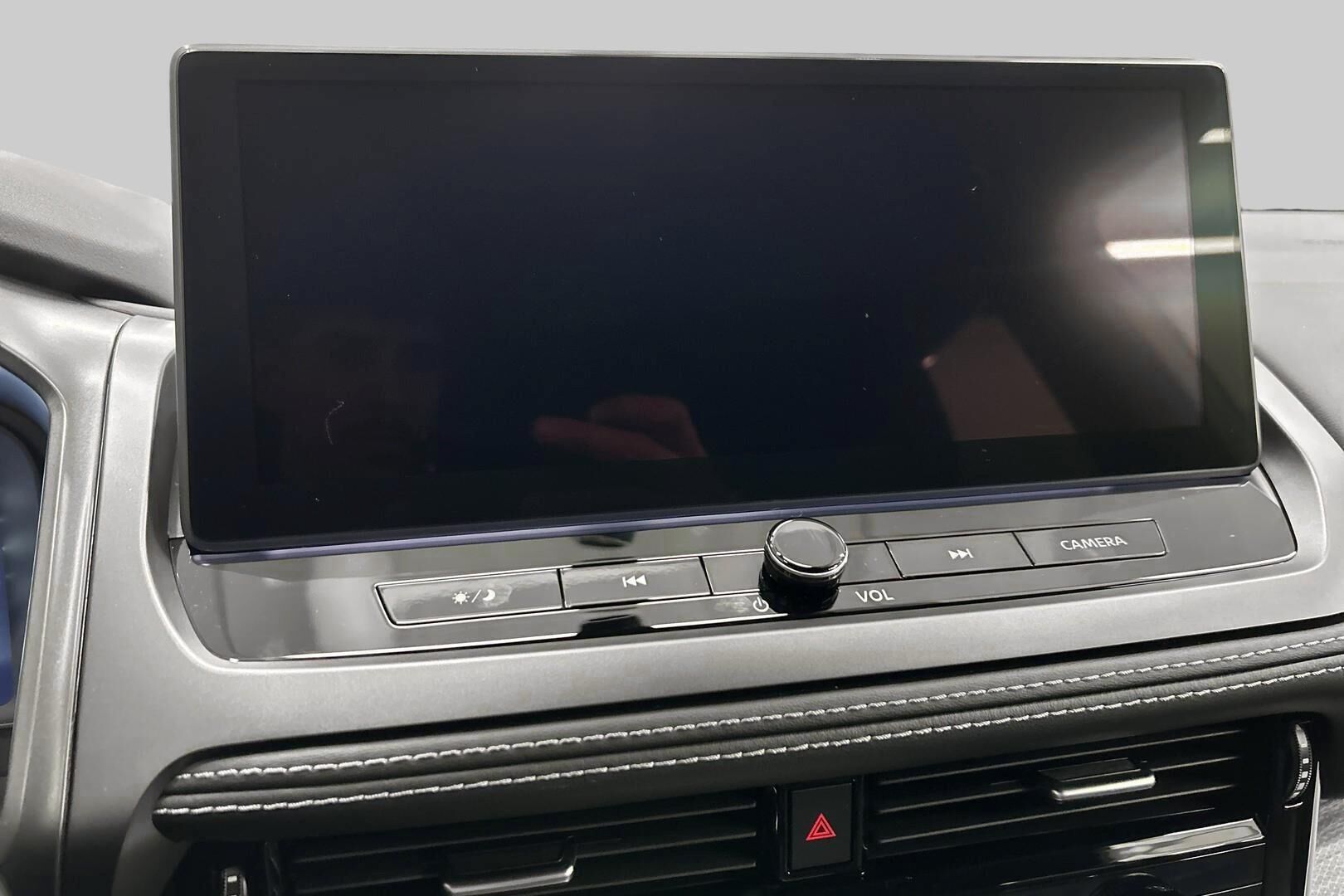 Nissan Qashqai iso kuva 14