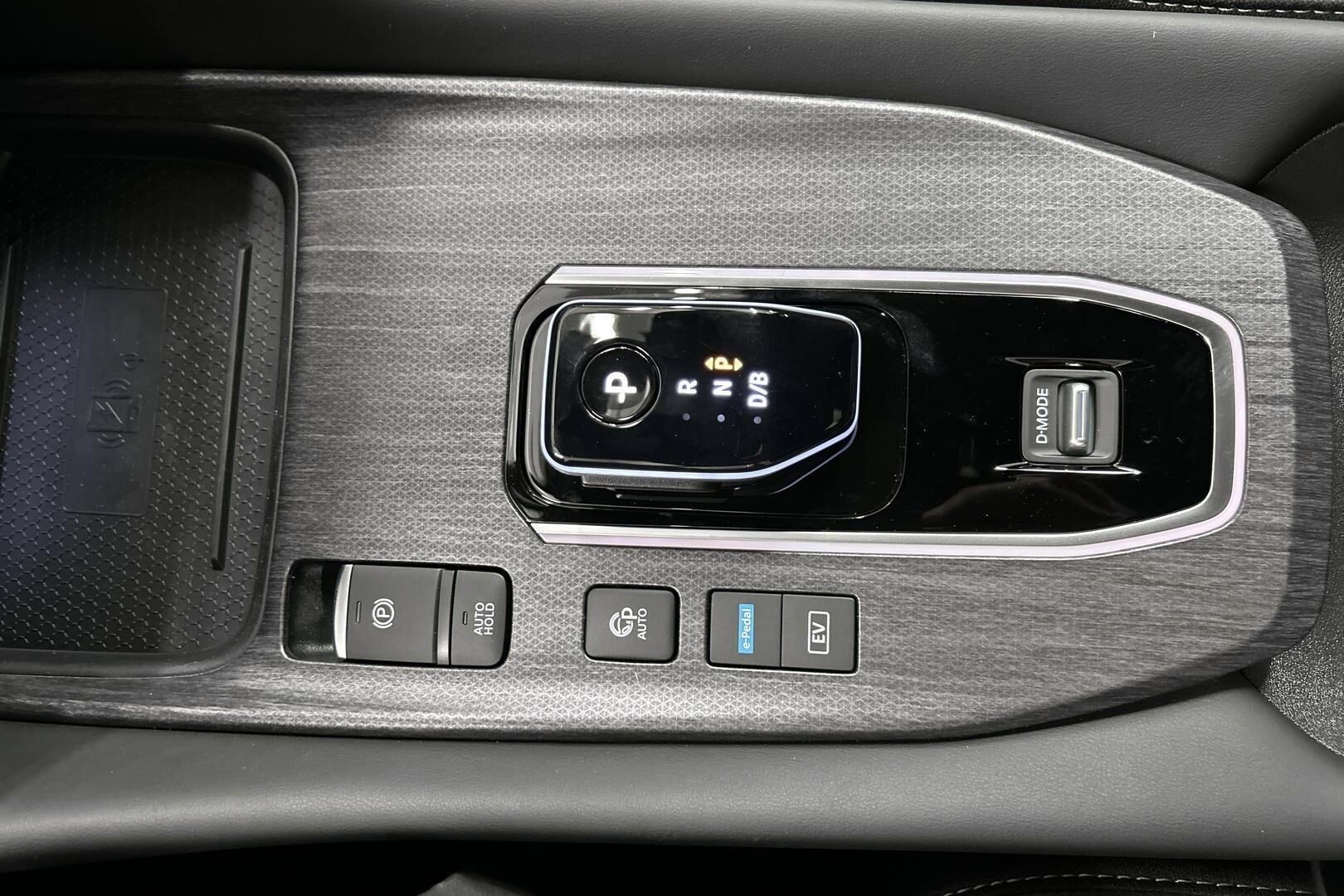 Nissan Qashqai iso kuva 15