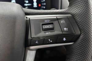 Mitsubishi Outlander esikatselu 13