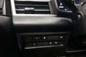 Mitsubishi Outlander esikatselu 18