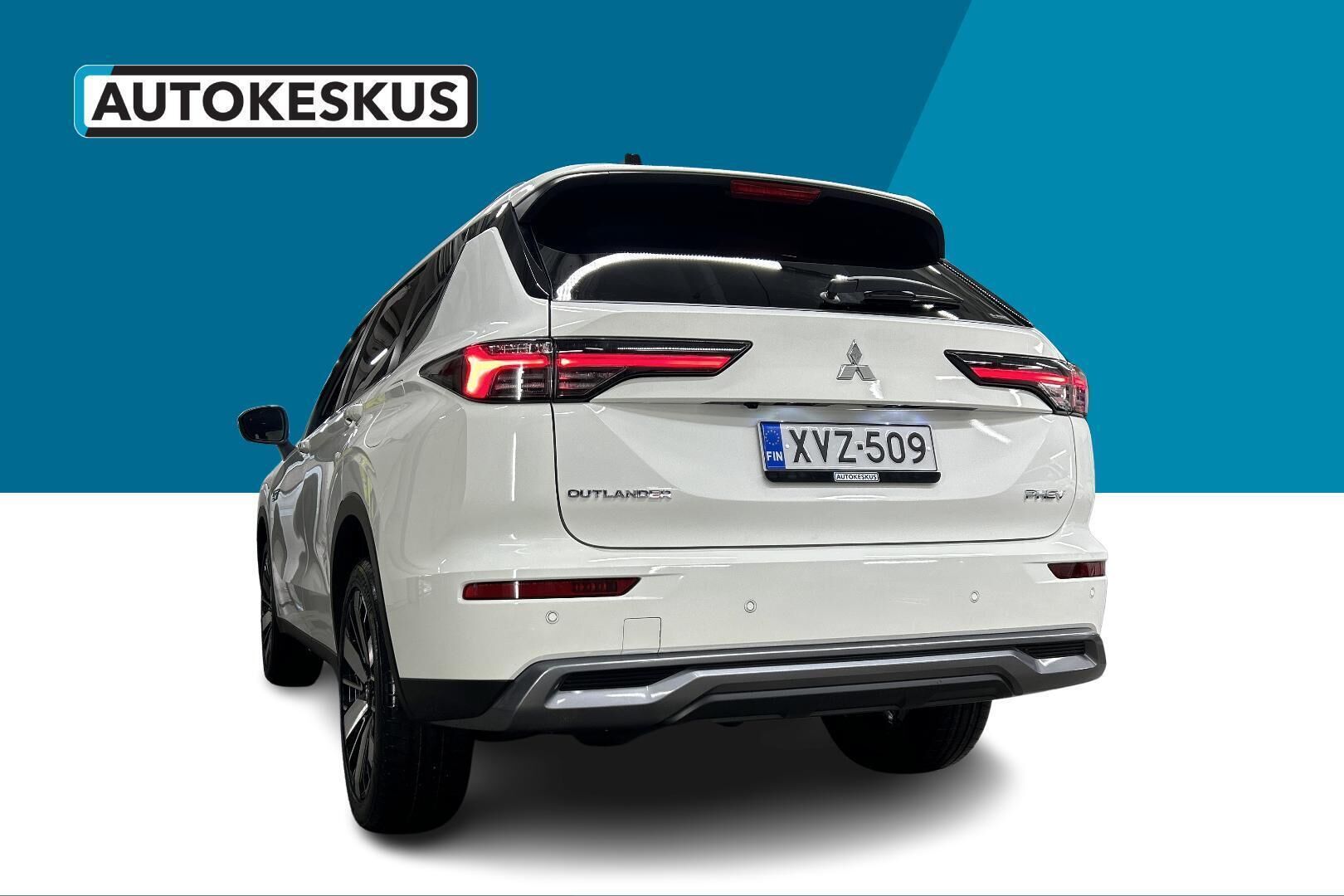 Mitsubishi Outlander iso kuva 4