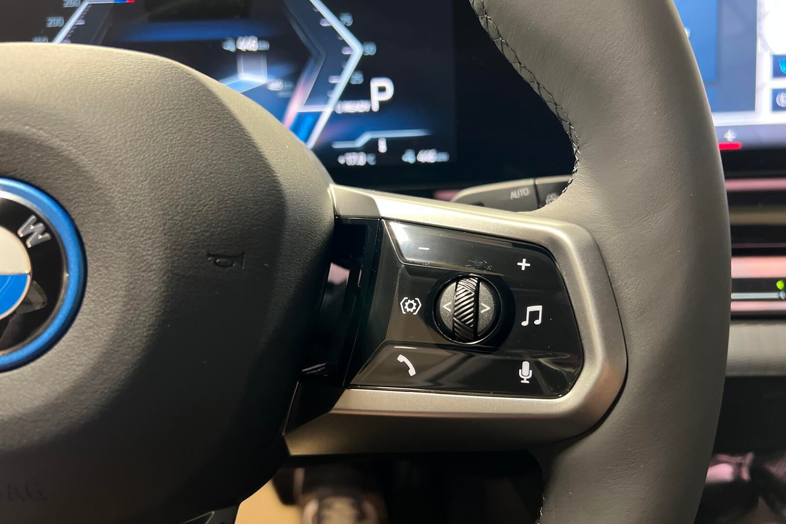 BMW i5 iso kuva 17