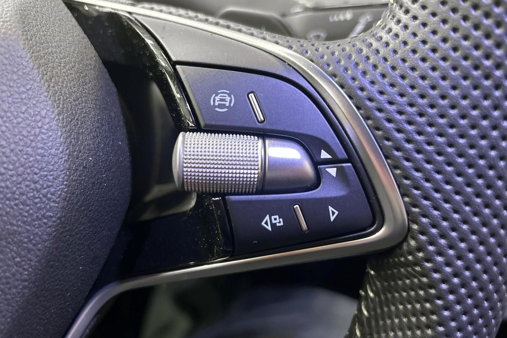 Skoda Enyaq iso kuva 15