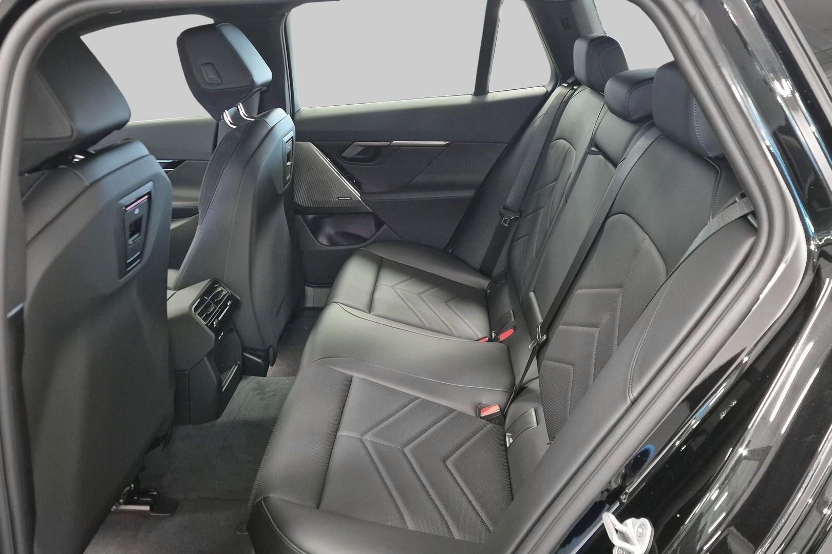 BMW 5-sarja iso kuva 9