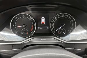 Skoda Superb esikatselu 14
