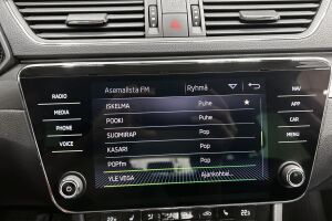 Skoda Superb esikatselu 15