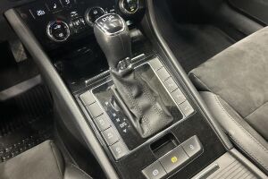 Skoda Superb esikatselu 25