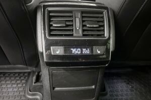 Skoda Superb esikatselu 26