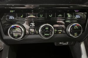 Skoda Octavia esikatselu 18