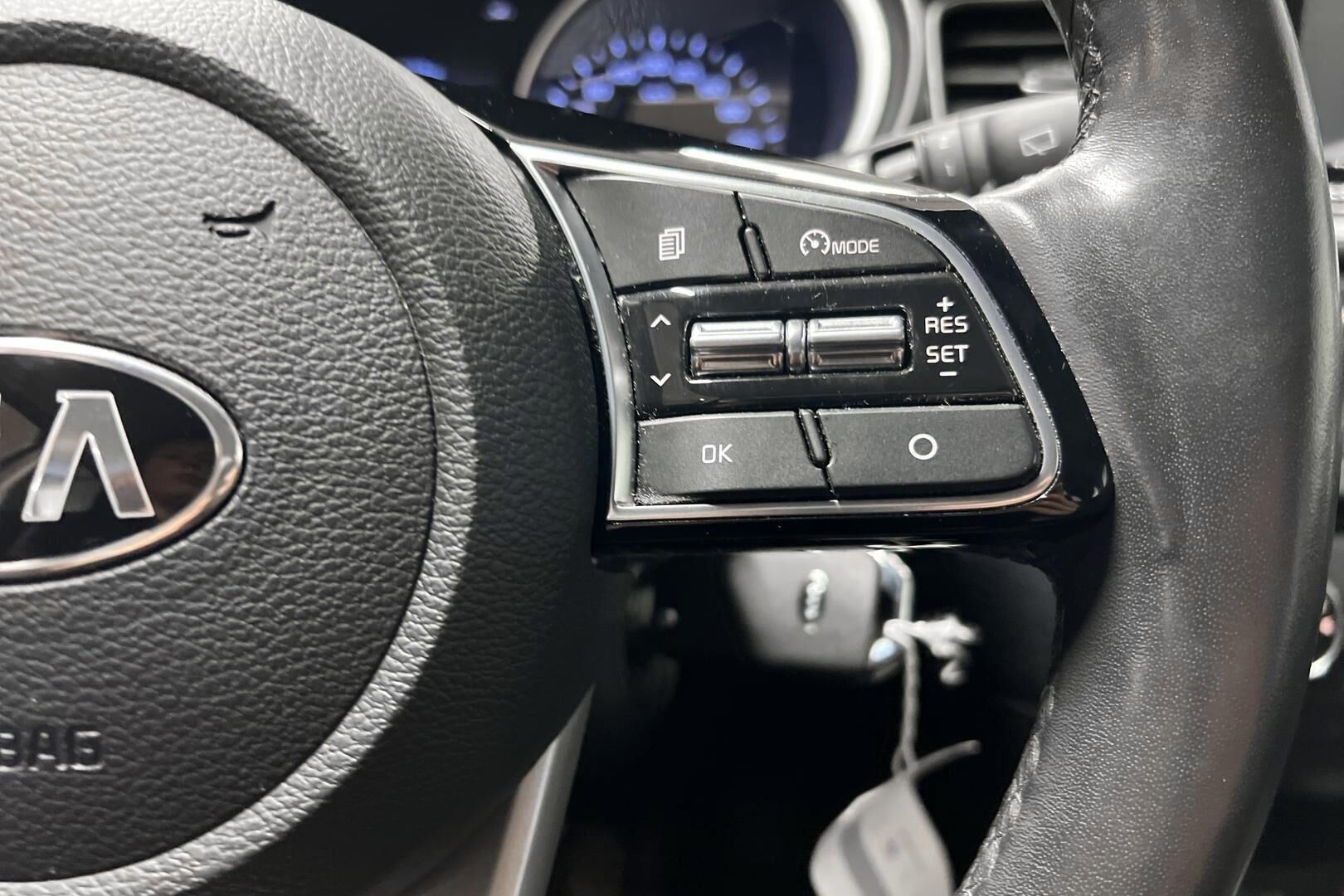 Kia Ceed iso kuva 17