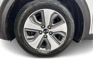 Kia Niro plug-in esikatselu 13