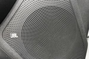 Kia Niro plug-in esikatselu 15