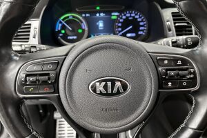 Kia Niro plug-in esikatselu 20