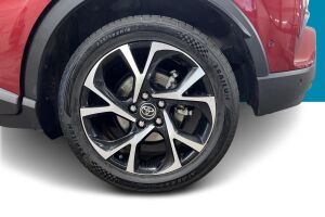 Toyota C-HR esikatselu 13