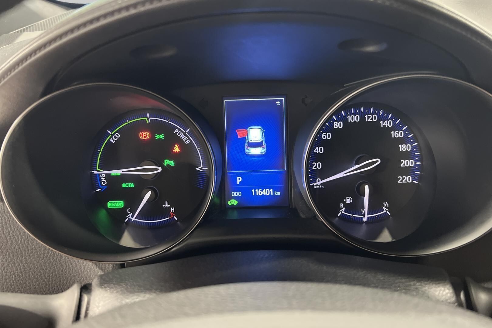 Toyota C-HR iso kuva 18