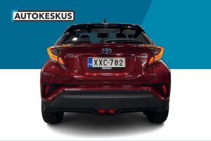 Toyota C-HR esikatselu 6
