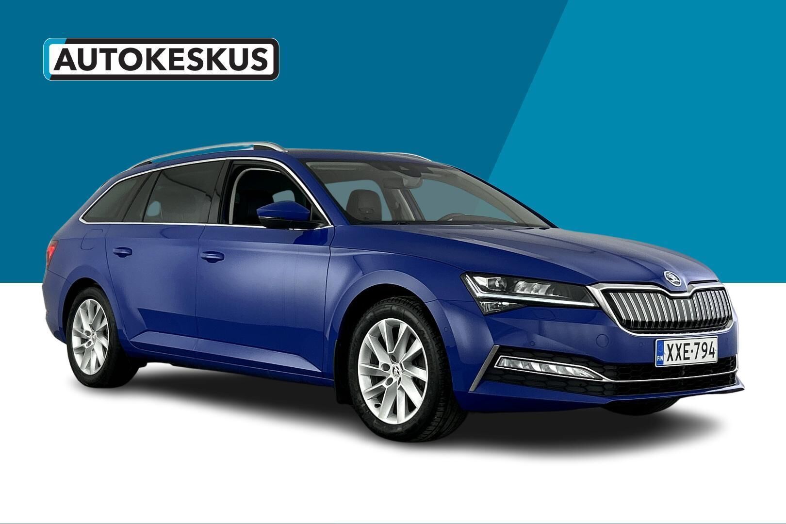 Skoda Superb iso kuva 2