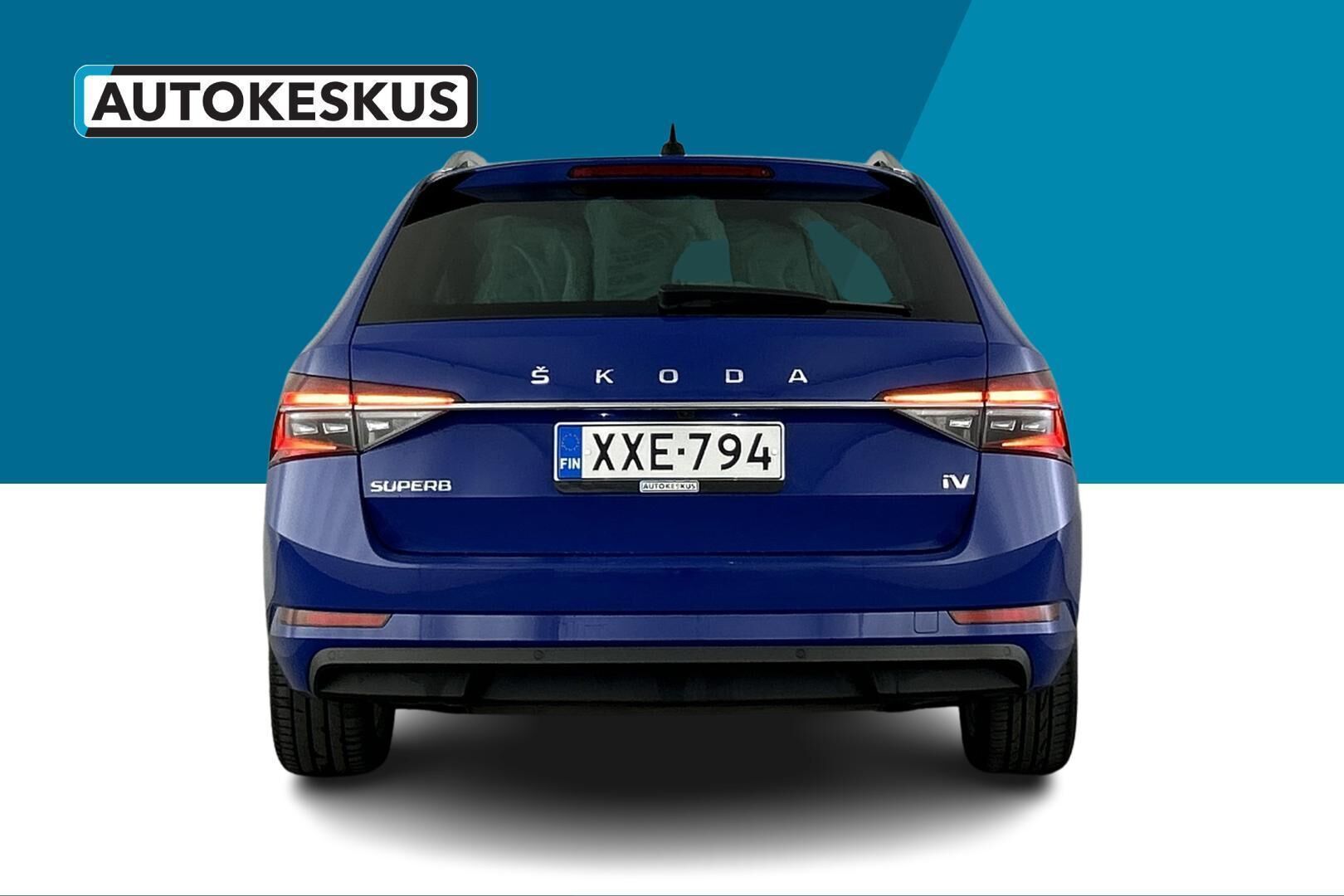 Skoda Superb iso kuva 4