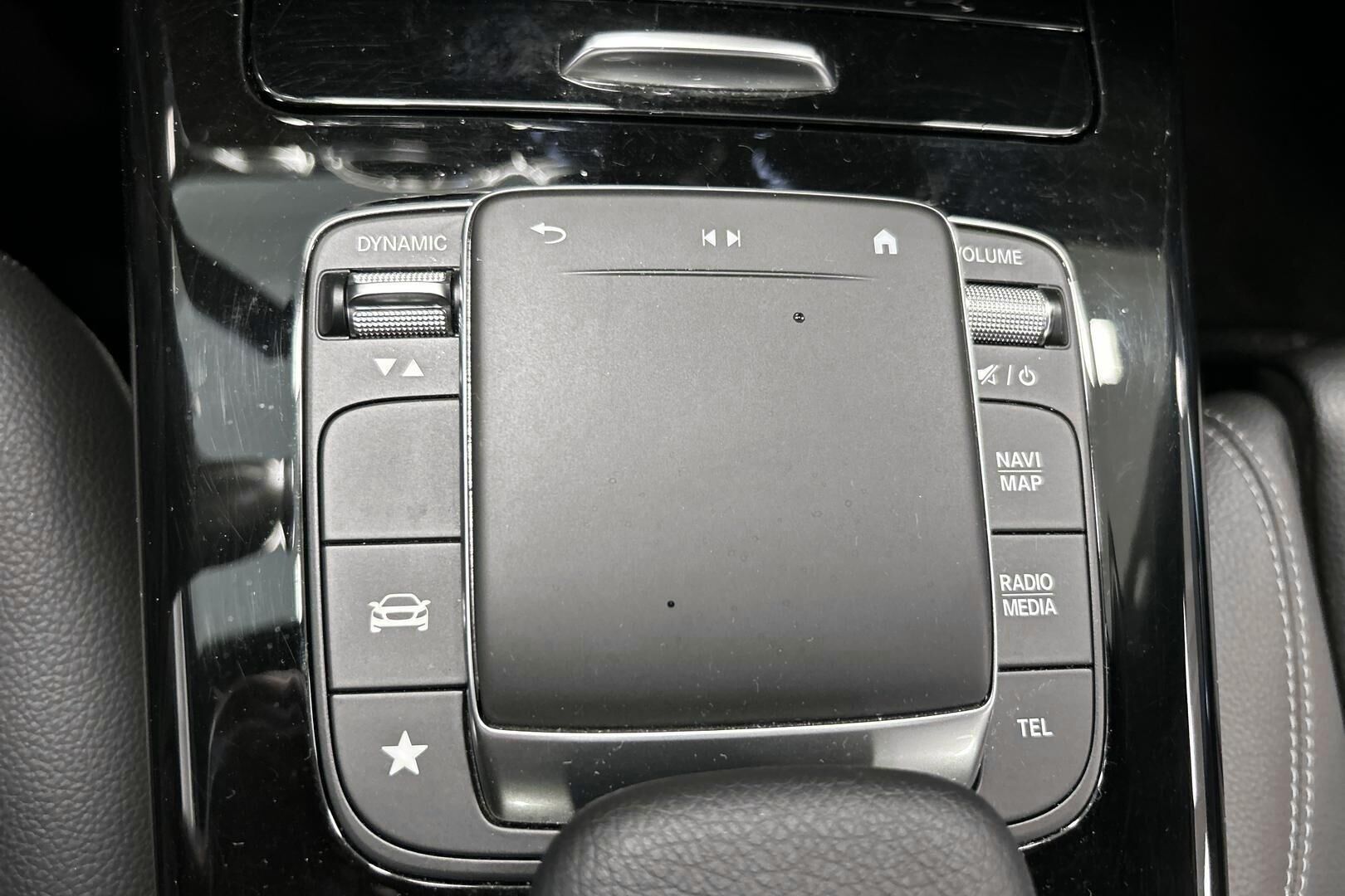 Mercedes-Benz A iso kuva 20