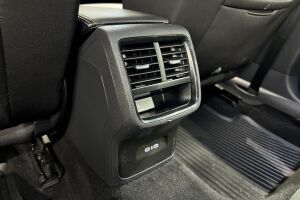 SKODA Octavia esikatselu 33