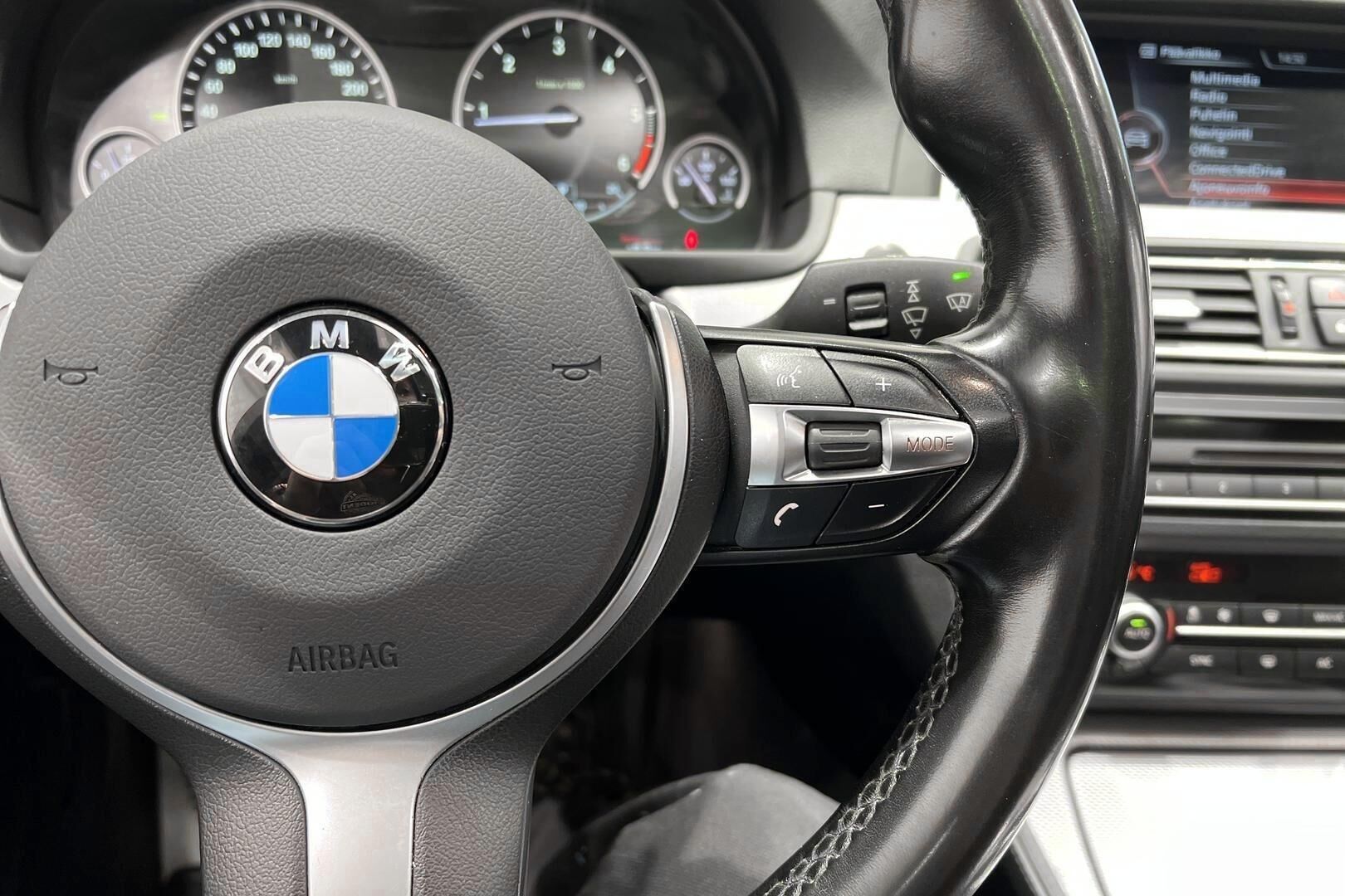 BMW 5-SARJA iso kuva 21