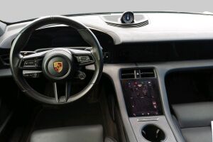 Porsche Taycan esikatselu 2