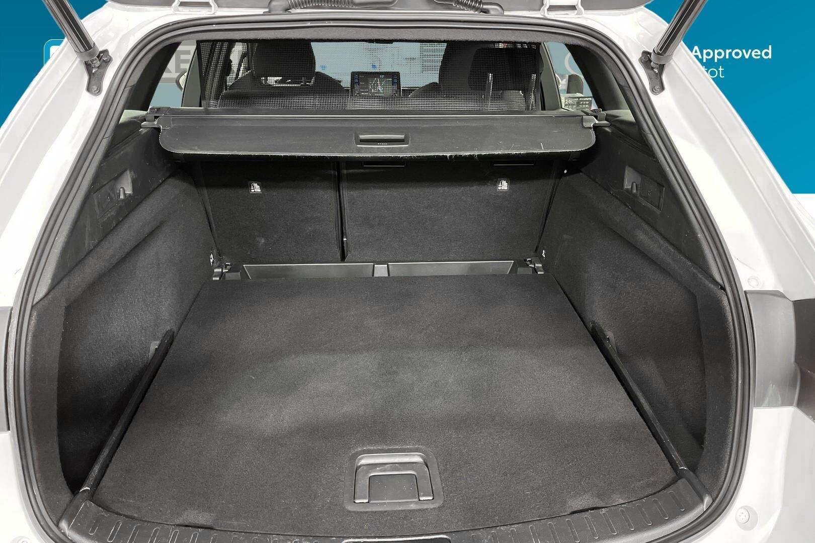 Toyota Corolla iso kuva 11