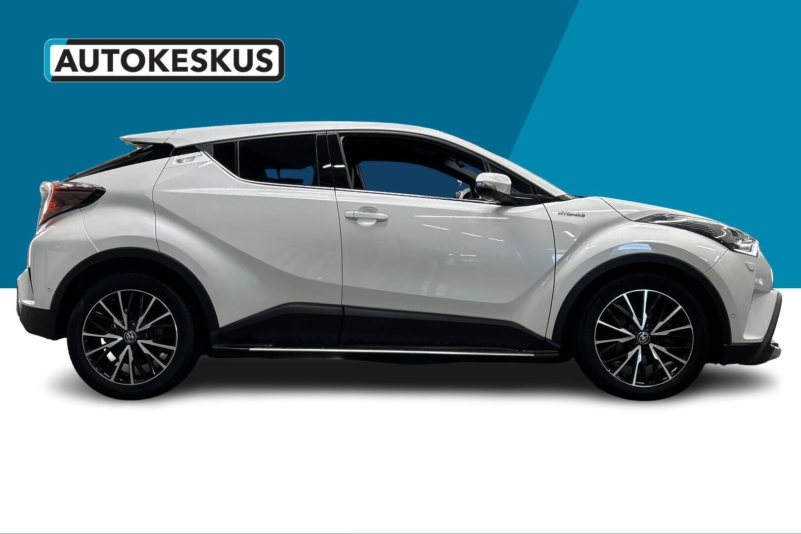 Toyota C-HR iso kuva 4